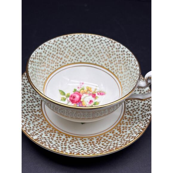 Vintage Victoria Bone China C & E Cartwright & Edwards Teacup Cup Saucer England - Picture 1 of 16